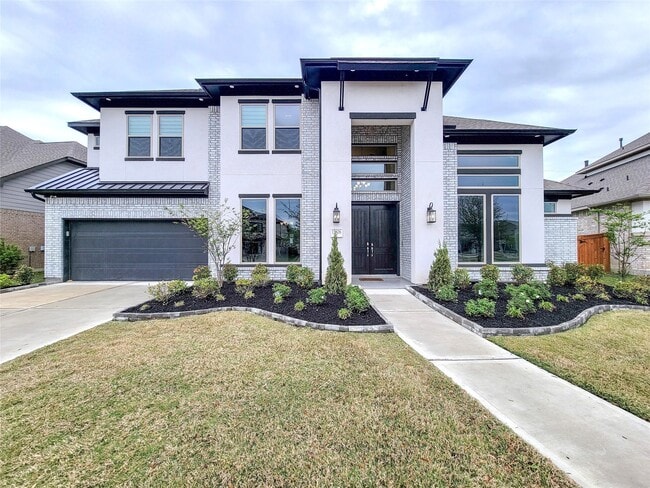 Building Photo - 13806 Friarstone Pointe Dr