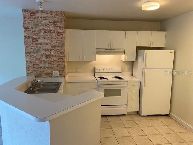 Photo - 850 S Tamiami Trl Unit 703