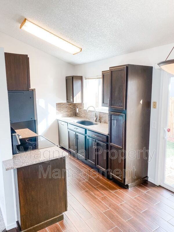 Photo - 4260 Ramblewood Dr