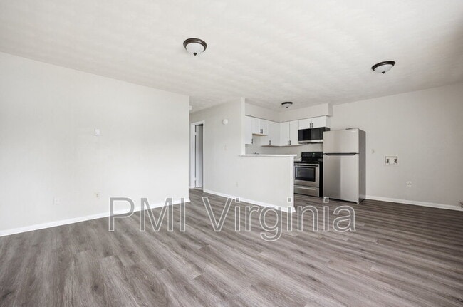 Photo - 2916 Pleasant Ave Unit Apt 7