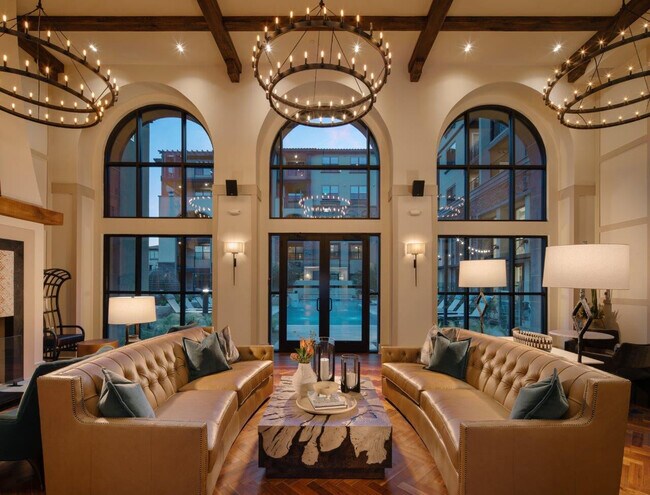 Manor Scottsdale
