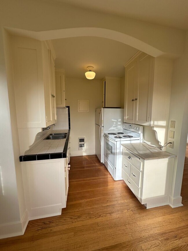 Photo - Glen Eden LLC