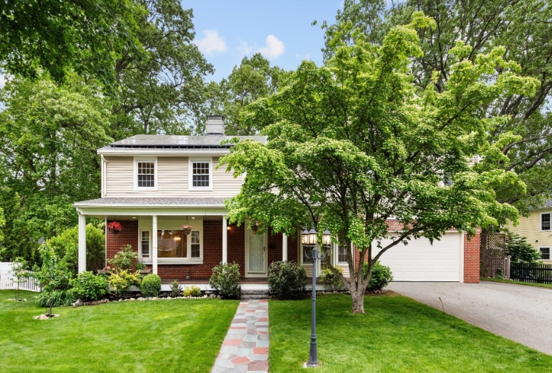 Photo - 37 Oldham Rd (Arlington, MA)