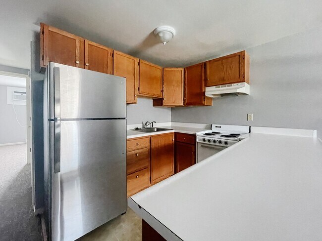 Photo - Near Wabash College Unit 16