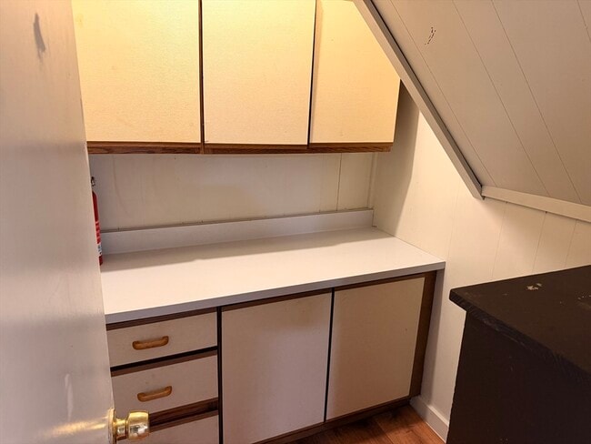 Photo - 30 Rockland St Unit B