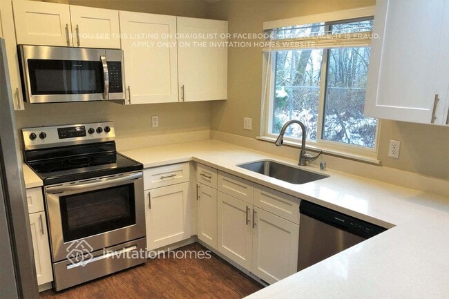 Photo - 1610 56th Ave NE