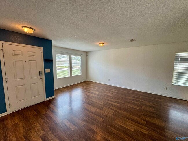 Photo - 164 Bayside Ln