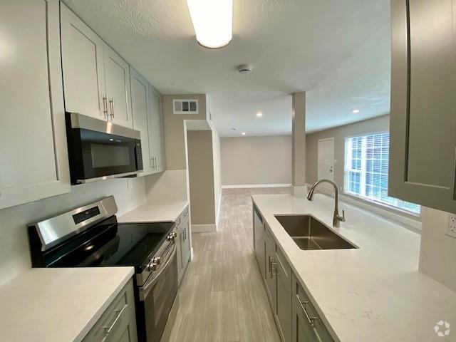 Building Photo - 2121 Fountain View Dr Unit 93 Rental