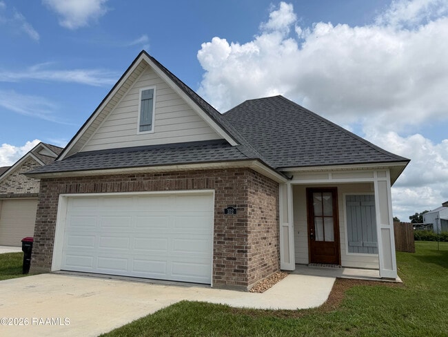 Photo - 102 Ancona Ln