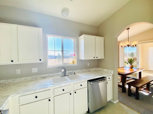 Photo - 3770 Strawberry Field Grv Unit F