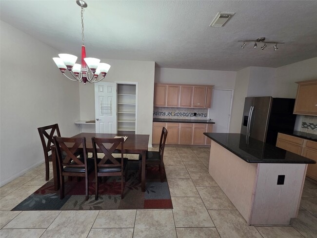 Building Photo - 2715 Riverhollow Ln