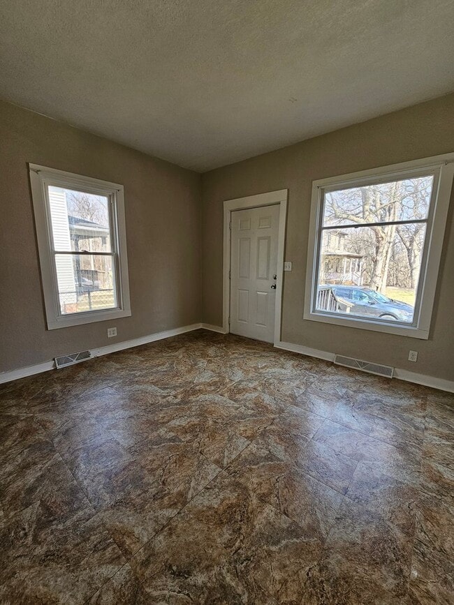 Photo - 208-210 13th Ave. Unidad 208 13th Avenue