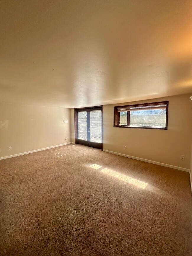 Photo - 5411COLBYAVE Unidad B