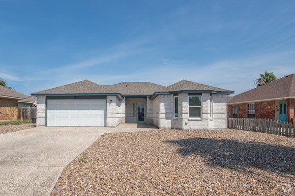 Building Photo - 15210 Main Royal Dr Rental