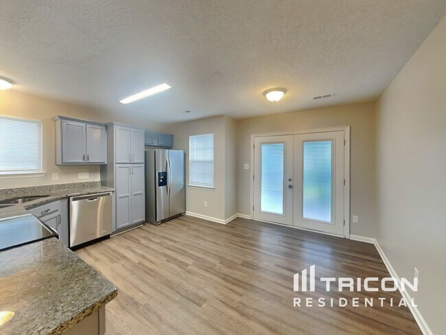 Photo - 9629 Green Apple Dr