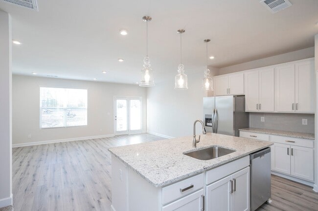 Photo - 2031 Sperling Dr