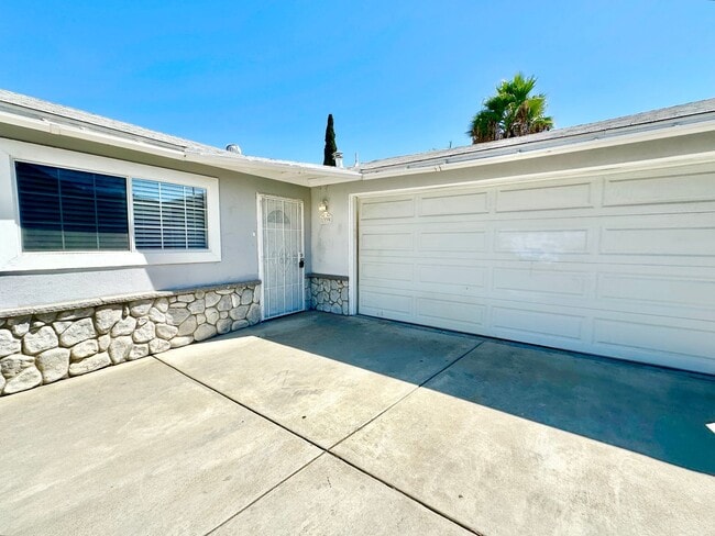 1339 Wilson Pl