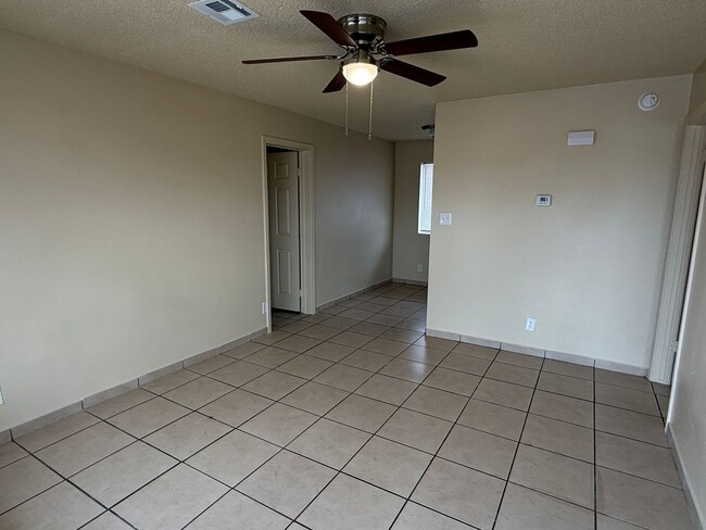 Photo - 907 W 21st St Unit Fourplex - 907 W 21st St