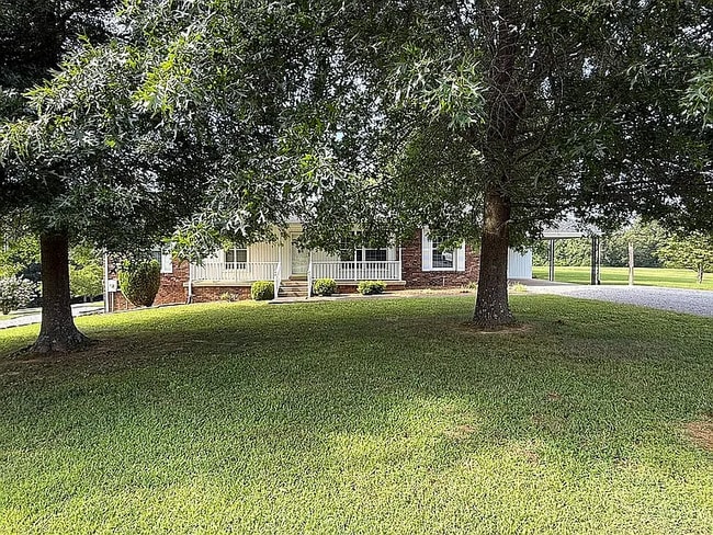 Photo - 2628 Frank Abernathy Rd