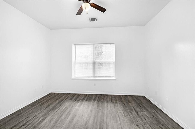 Photo - 6122 W Mt Houston Rd Unit A/B/D
