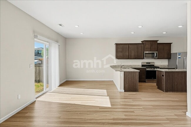 Photo - 1215 W 17th Ave