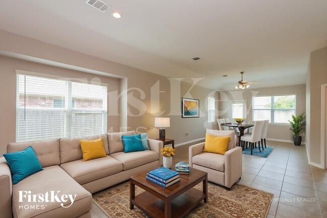 Photo - 131 Brazos Dr