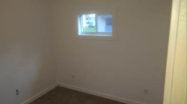 Photo - 445 Chamberlain Ave