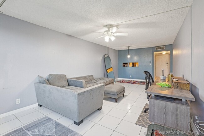 Photo - 6500 Cypress Rd Unit 508