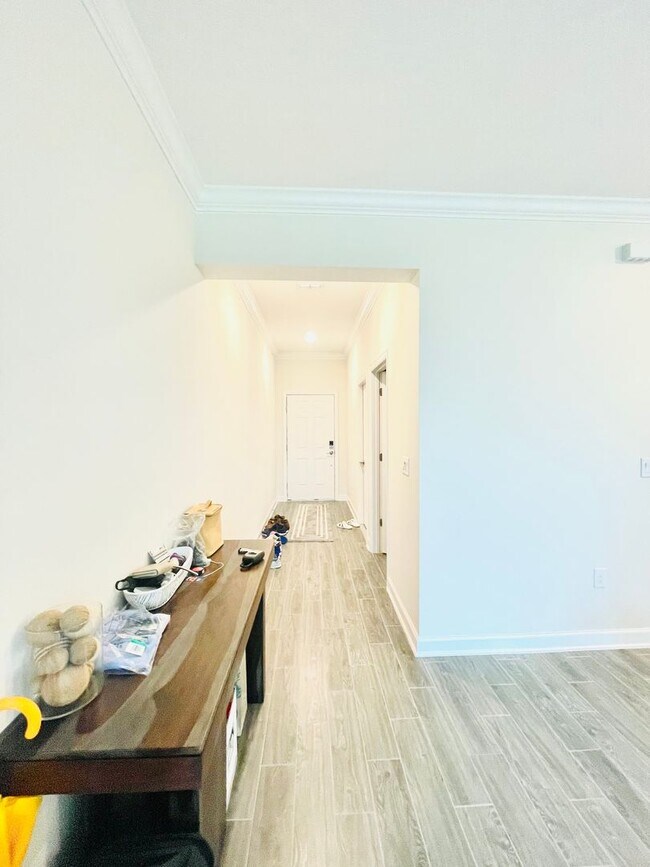 MOVE IN 11/1/2024! Beautiful New Constru... House House Rental in