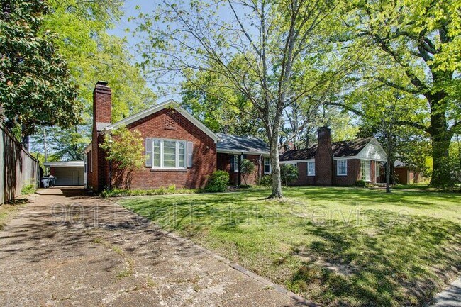 Photo - 328 Central Cove