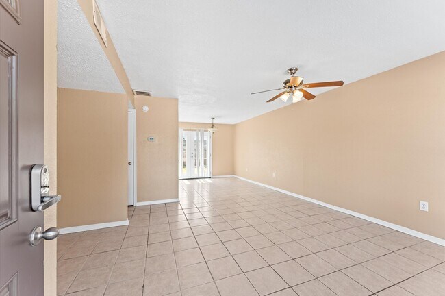 Photo - 1530 Eagle Lake Rd