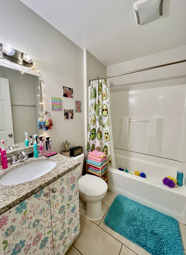 Photo - 68 Egmont St Unidad 2