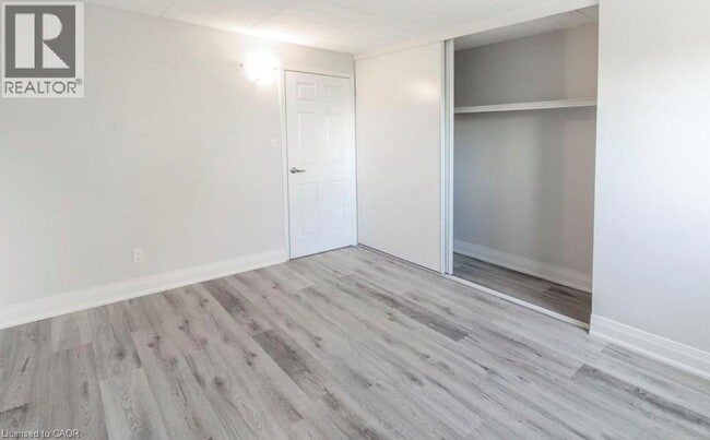 Photo - 6287 O'Neil St Unité 3