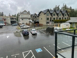 Photo - 210 First Ave W