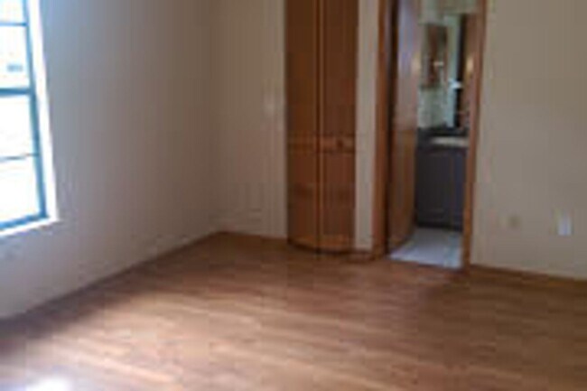 Photo - MOVE IN SPECIAL $250  OFF!  Pet friendly P...