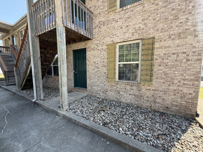 28 Blevins Mayfield Rd Unit 2