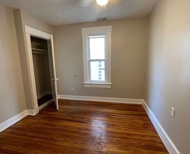Photo - 1534 E Ohio St