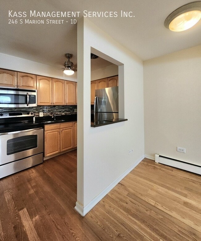 Photo - 246 S Marion St Unit 1D