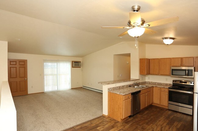 Photo - Eagle Trails Estates Apartments