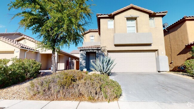 Building Photo - Beautiful 2 Story Home