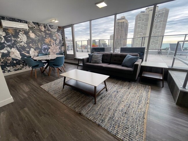Photo - 2555 N Clark St Unit 1407