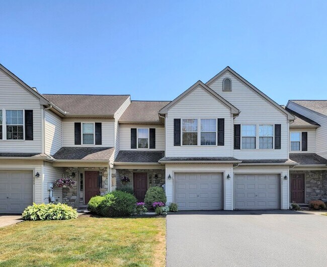 Building Photo - 157 Marble Ave