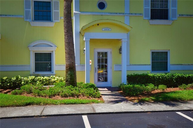 Photo - 204 Pompano Dr SE Unit D