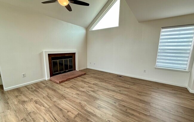 Photo - 12414 E Tennessee Cir Unit B