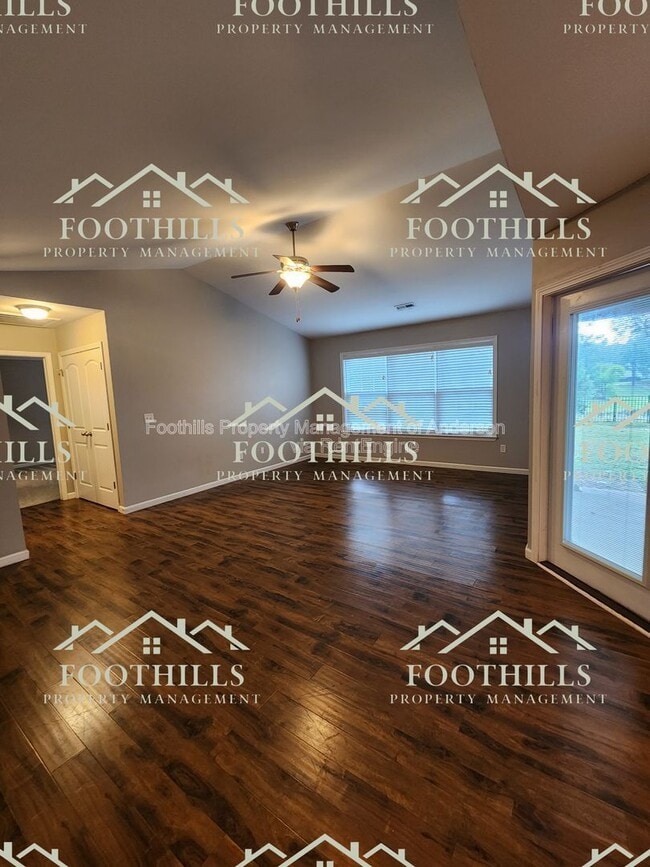 Photo - 1027 Whirlaway Cir