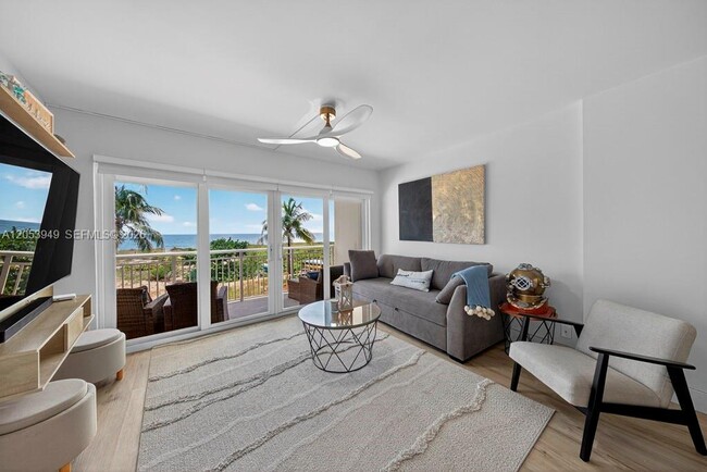Building Photo - 710 N Ocean Blvd Unit 108