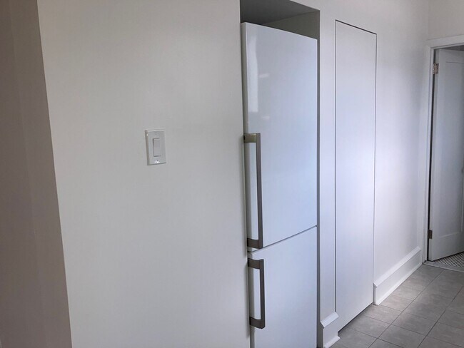 Photo - 1108 Pine Street Unit #3R