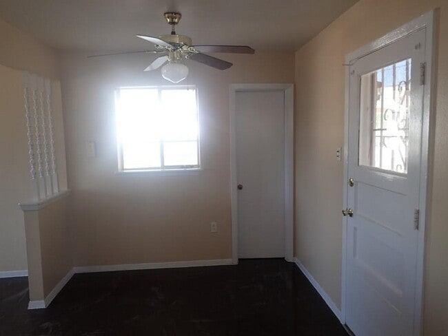 Photo - 7211 Safford Ct