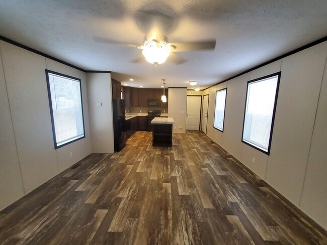 17 Mockingbird Hill Dr