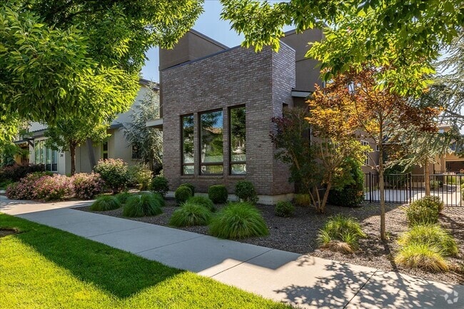 Building Photo - 2758 S Honeycomb Way Rental